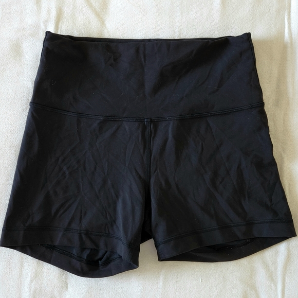 Lululemon Wunder Train Shorts 4” Black Yoga Work Out Running Womens 8 - Picture 1 of 5